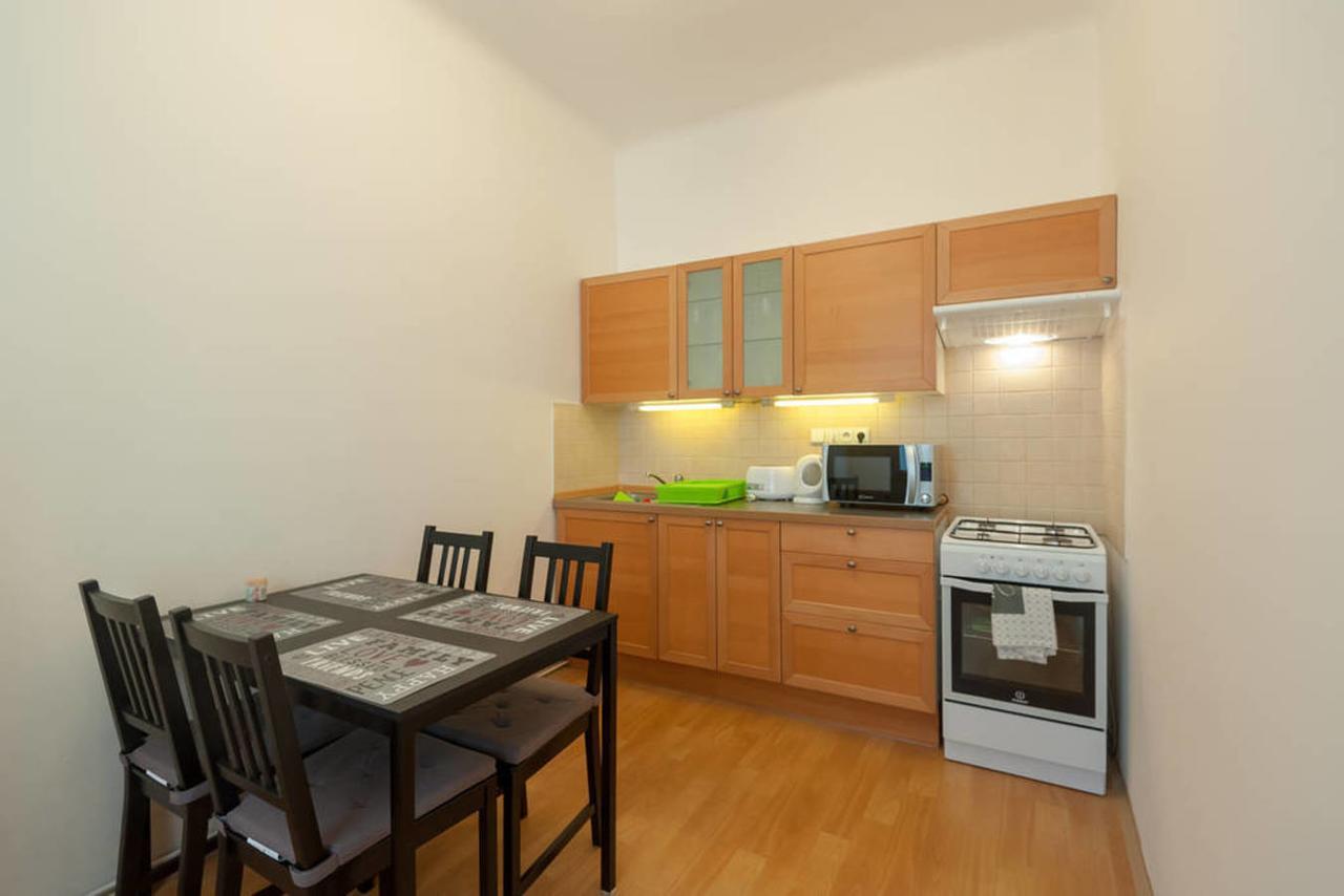 Proko 2 Appartement Praag Buitenkant foto